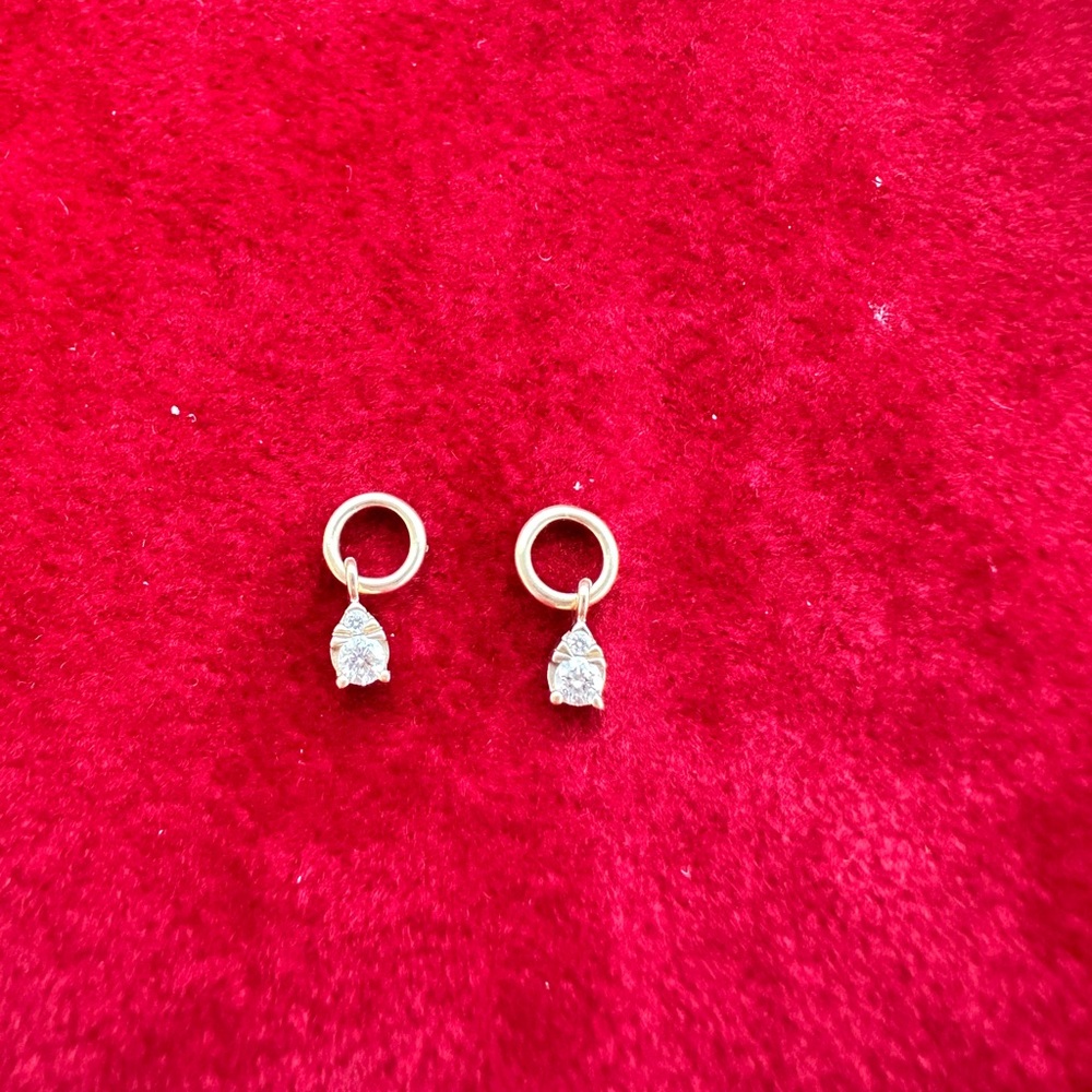 Mejuri hoop charms mini pear diamond - 14k yellow gold, natural diamond